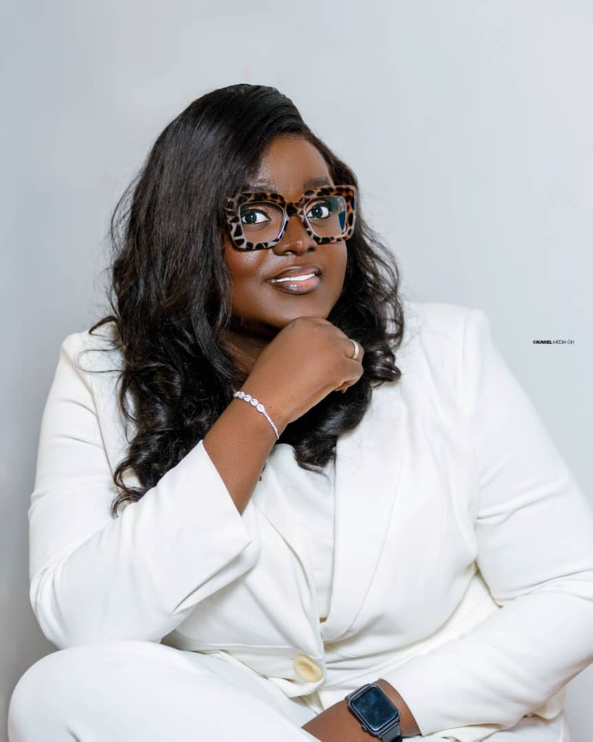 Naana Lexis Media Photos